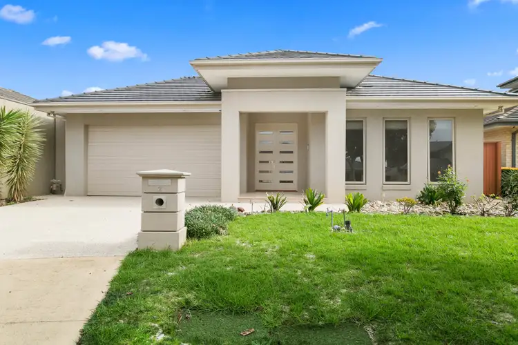 2 Kingsford Smith Court, Sandhurst VIC 3977