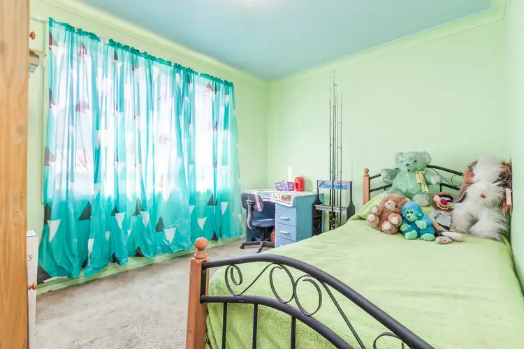 Sixth view of Homely house listing, 13 Wren Close, Thornton NSW 2322