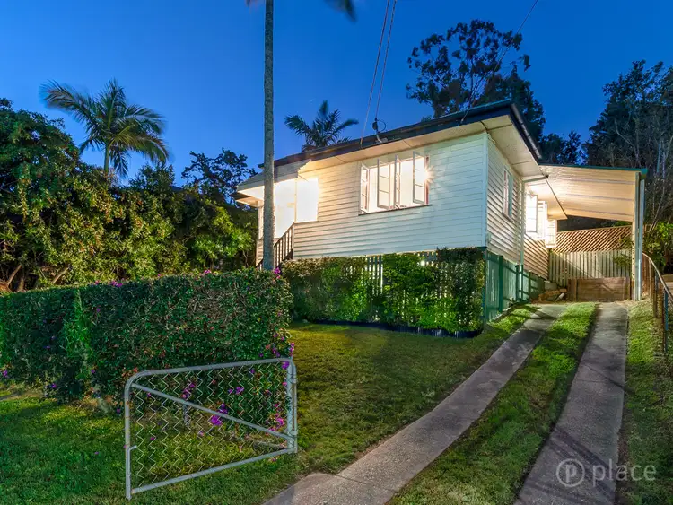 21 Armfield Street, Stafford QLD 4053