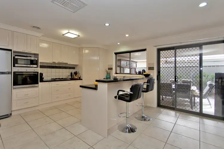 Fifth view of Homely house listing, 7 Redgum Court, East Albury NSW 2640