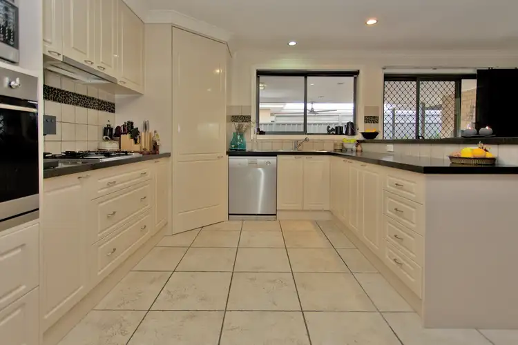Sixth view of Homely house listing, 7 Redgum Court, East Albury NSW 2640