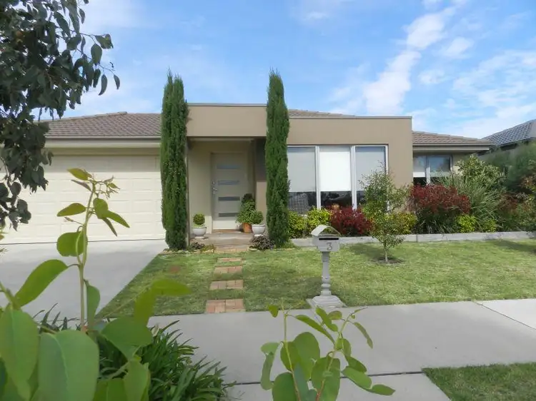3 The Grange, Paynesville VIC 3880