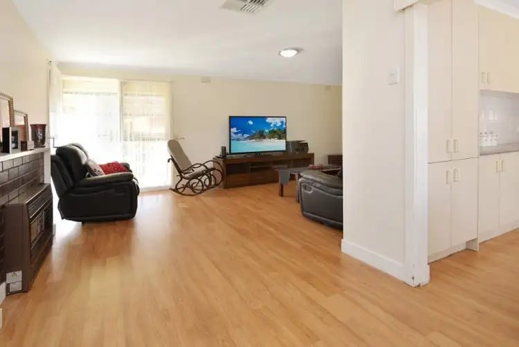 Fifth view of Homely house listing, 5 Bruce Street, Lalor VIC 3075