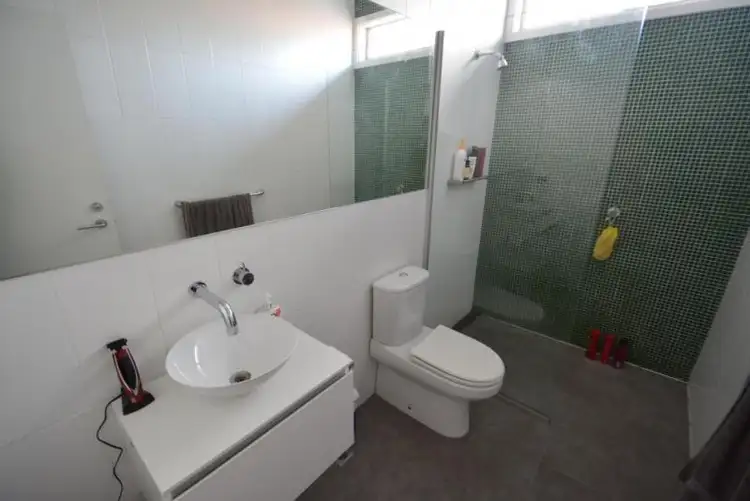 Fifth view of Homely apartment listing, 4/21 Jackson Street, St Kilda VIC 3182