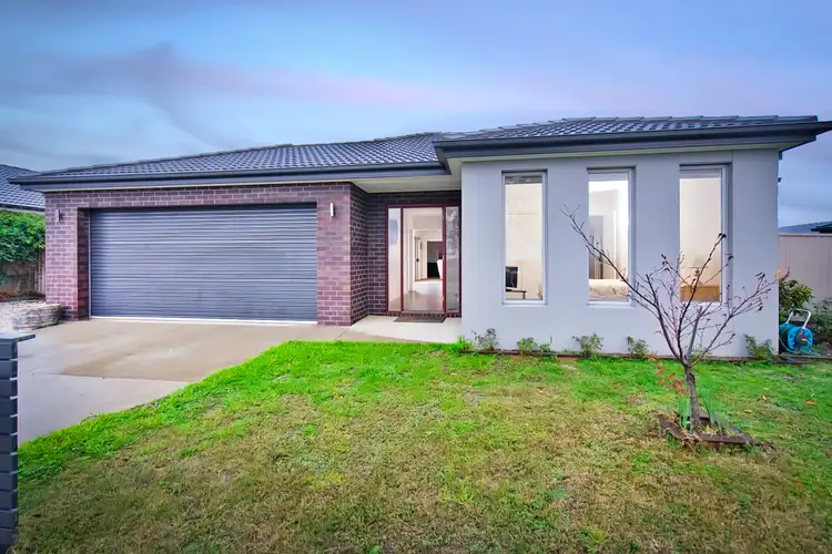 115 Dyson Drive, Alfredton VIC 3350
