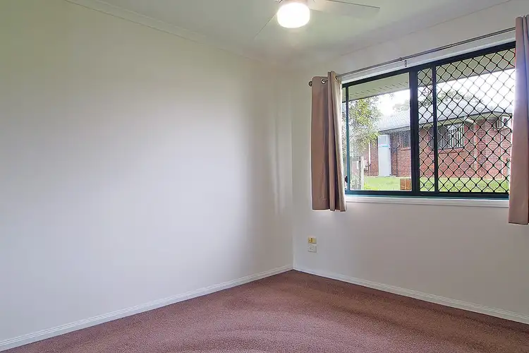 Seventh view of Homely house listing, 8 Willunga Place, Merrimac QLD 4226