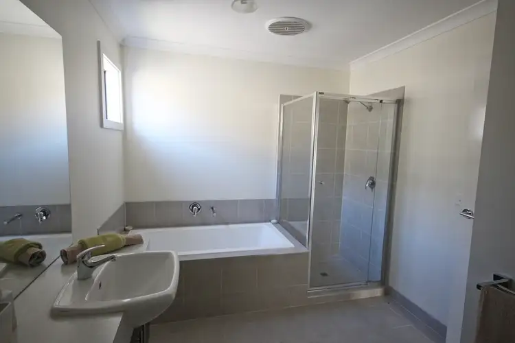 Fifth view of Homely house listing, 10 Currumbin Road, Doreen VIC 3754