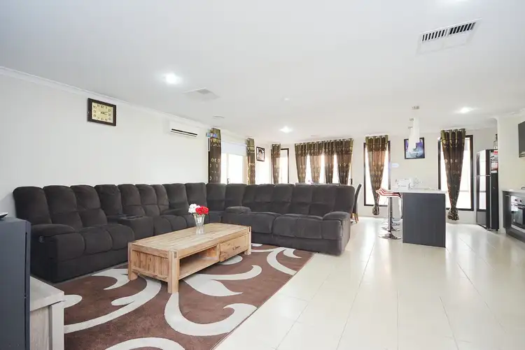 Second view of Homely house listing, 11 Cable circuit, Craigieburn VIC 3064