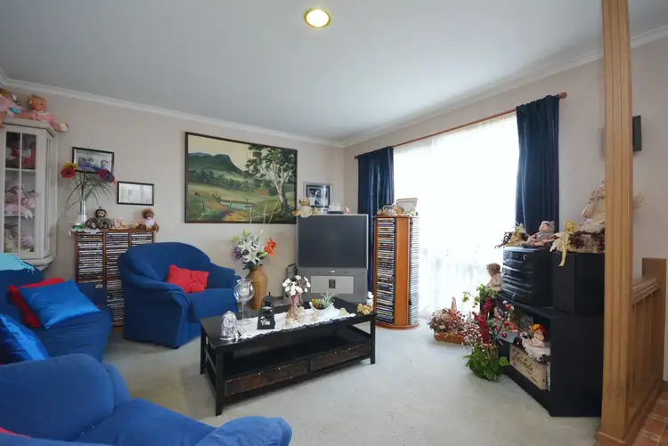 Fifth view of Homely house listing, 5 Crawley Court, Craigieburn VIC 3064