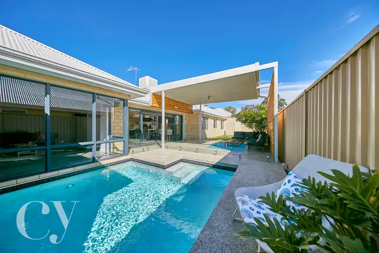 21 The Embankment, South Guildford WA 6055
