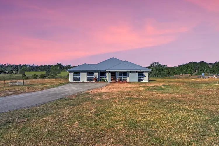 9 Wirrah Close, Nowra Hill NSW 2540