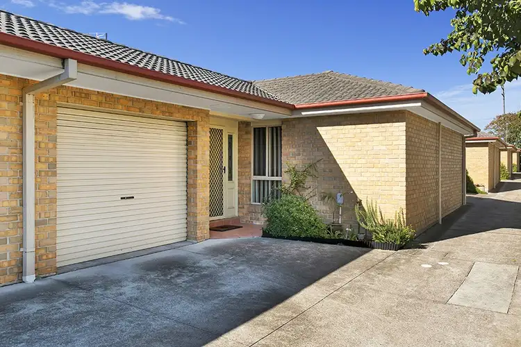 Main view of Homely villa listing, 2/185 Kings Road, New Lambton NSW 2305