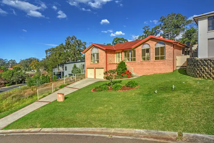 1 Nundah Close, Bomaderry NSW 2541