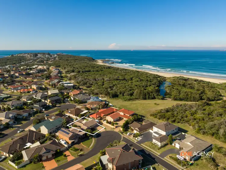 Second view of Homely house listing, 5 Galleon Grove, Caves Beach NSW 2281