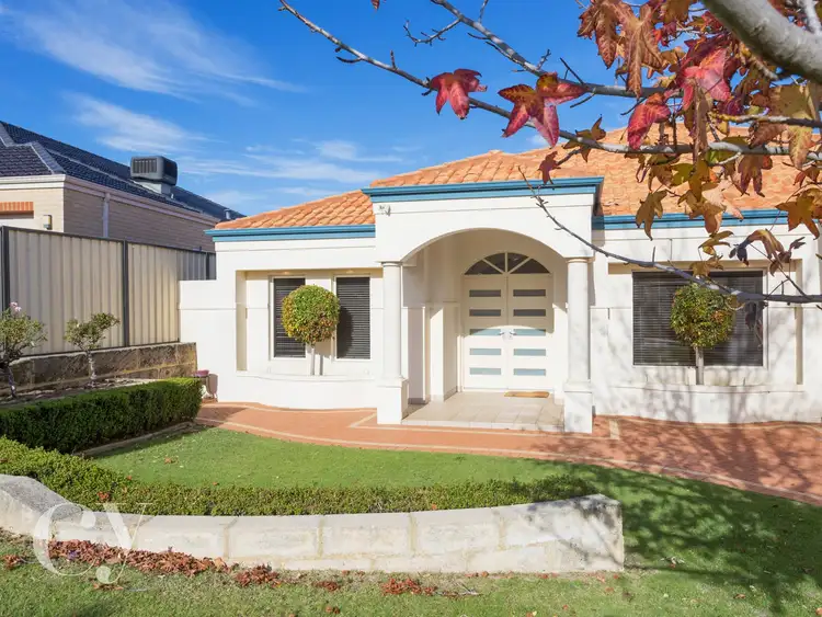 Second view of Homely house listing, 25 Peterborough Circle, Murdoch Chase, North Lake WA 6163