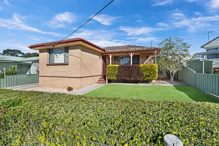 21 Mort Street, Shortland NSW 2307