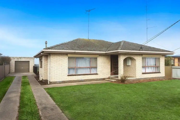 212 Hearn Street, Colac VIC 3250