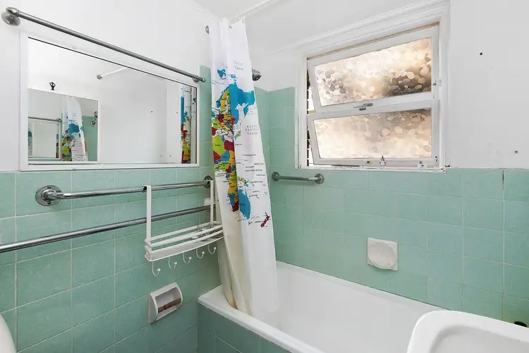 Fourth view of Homely unit listing, 3/28 Wheeler Parade, Dee Why NSW 2099