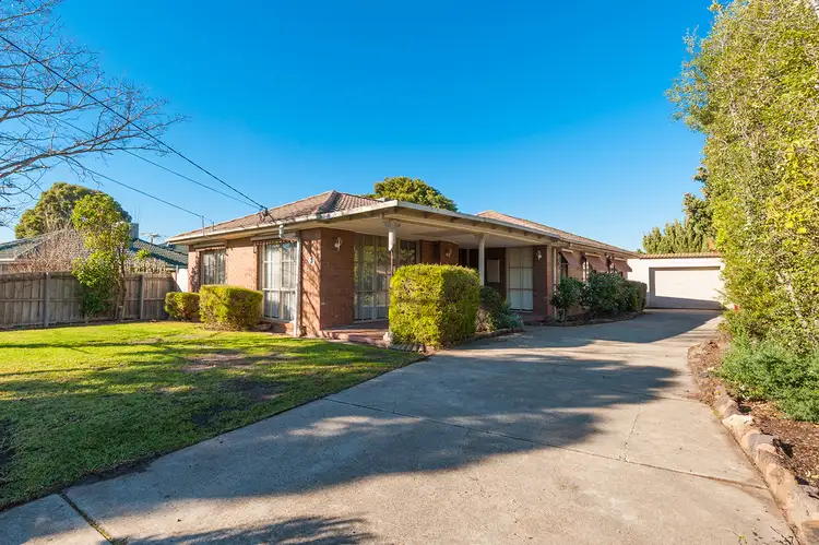3 Larissa Avenue, Tullamarine VIC 3043