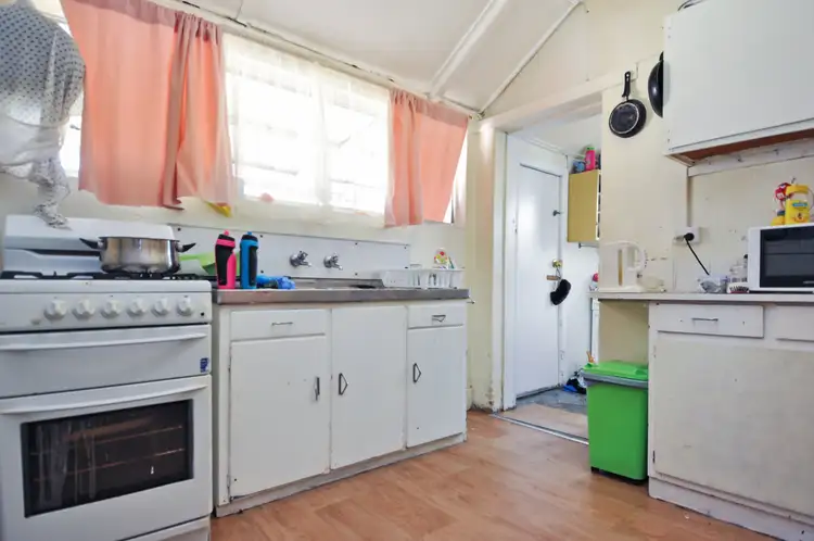 Sixth view of Homely house listing, 73 Bentinck Street, Bathurst NSW 2795