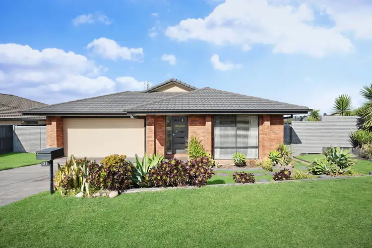 31 Cockatoo Ridge, Aberglasslyn NSW 2320