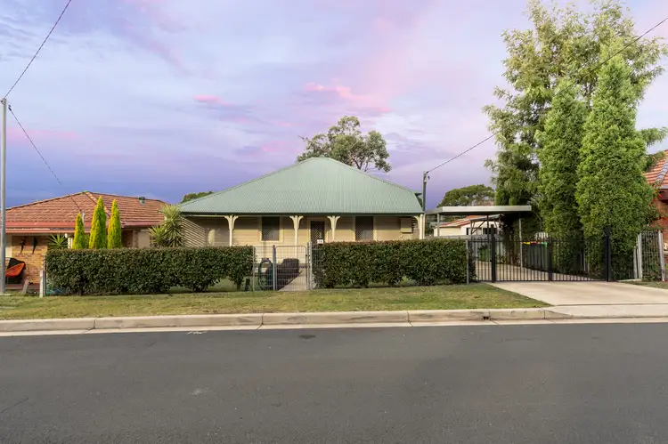12 Bonarius Street, Edgeworth NSW 2285