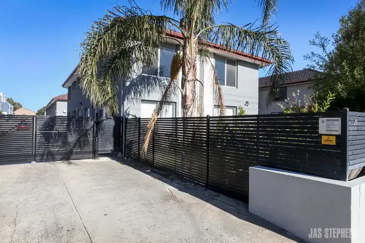 16/705 Barkly Street, West Footscray VIC 3012