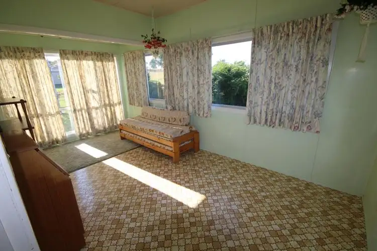 Fifth view of Homely house listing, 15 Phelhampton Crescent, Wallangarra QLD 4383