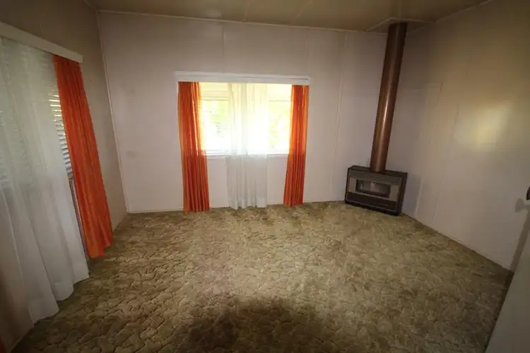 Sixth view of Homely house listing, 15 Phelhampton Crescent, Wallangarra QLD 4383