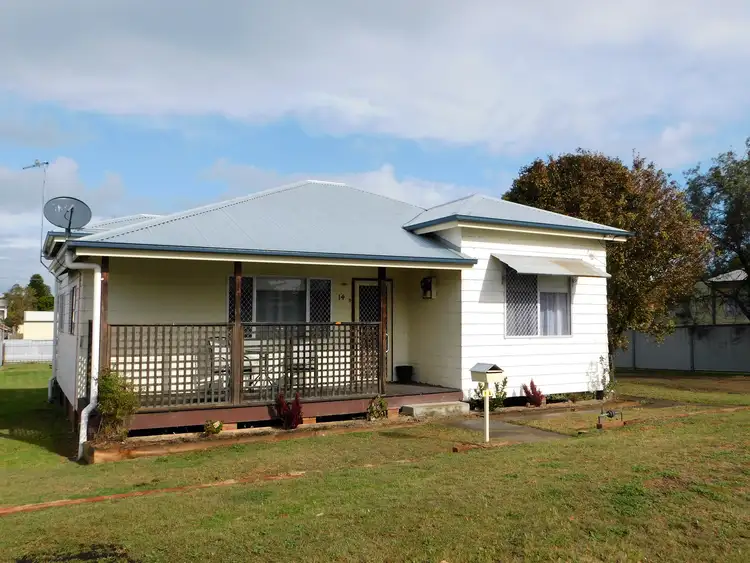 14 Sixth Street, Weston NSW 2326