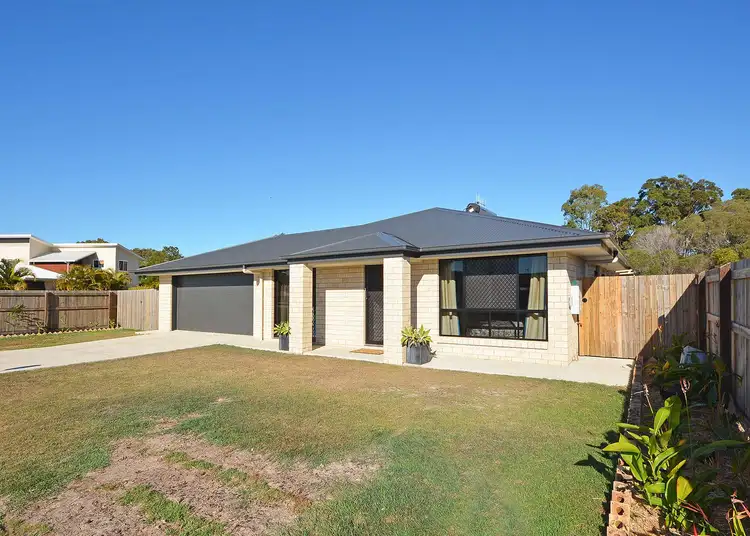 13 Lakes Boulevard, Burrum Heads QLD 4659