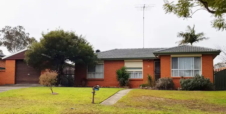 5 Todman Place, St Clair NSW 2759