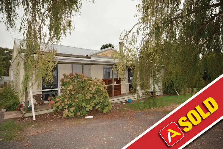 82 Bridgewater Road, Portland VIC 3305