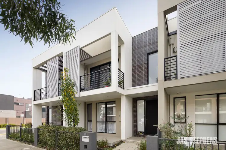 39 Beaurepaire Parade, Footscray VIC 3011