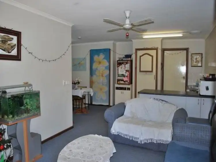 Third view of Homely apartment listing, 4/695 Lavis St, East Albury NSW 2640