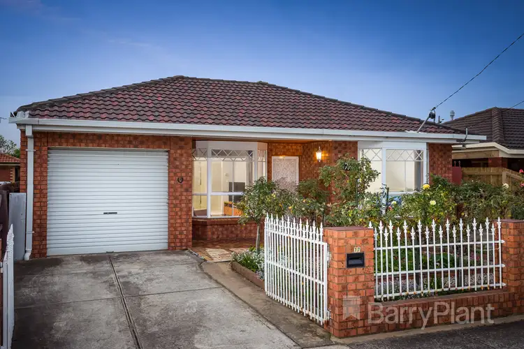 77 Balaclava Avenue, Altona Meadows VIC 3028