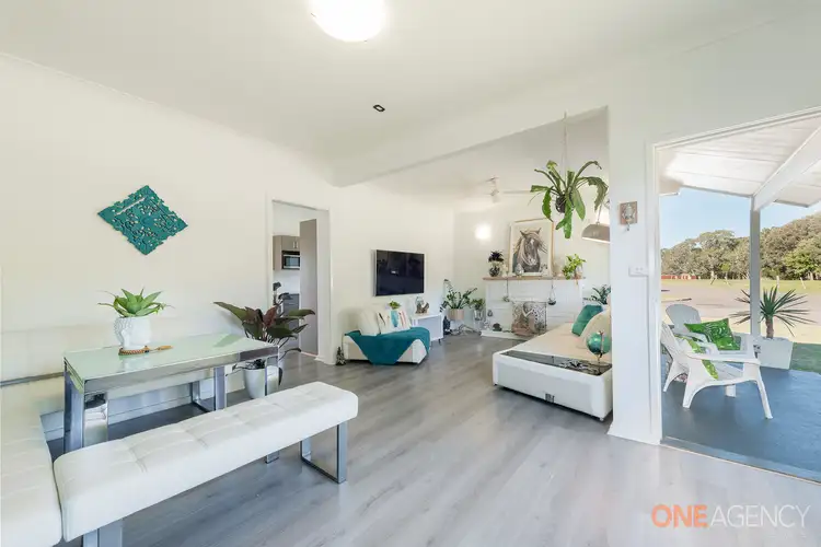 106 Lakeview Parade, Blacksmiths NSW 2281