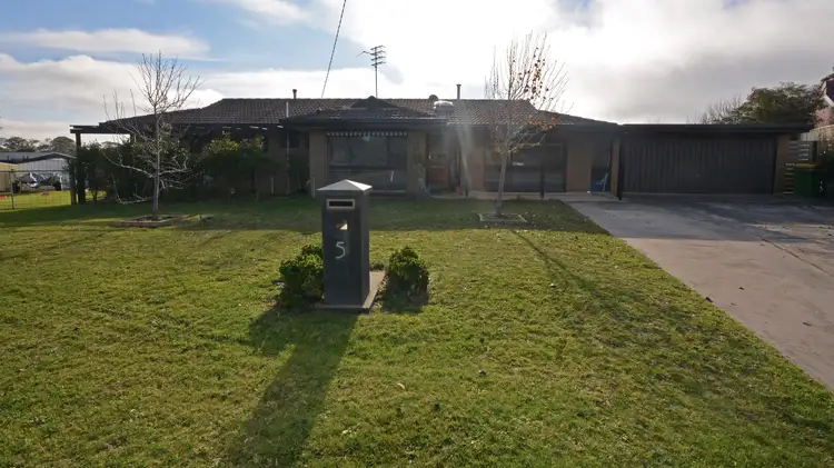 Fourth view of Homely house listing, 5 Coramba Court, Portland VIC 3305