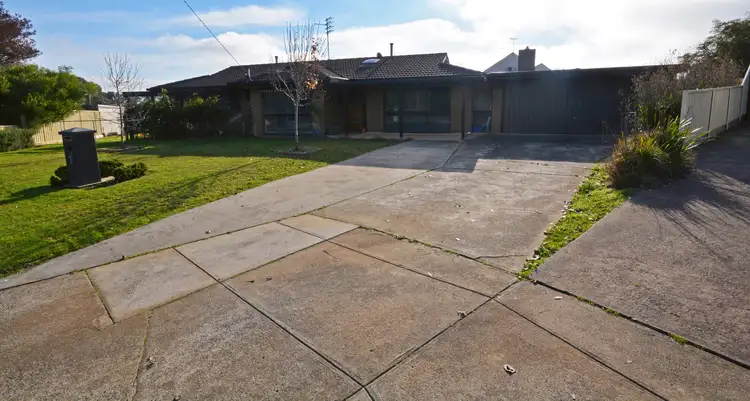 Fifth view of Homely house listing, 5 Coramba Court, Portland VIC 3305