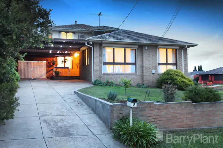 2 Cromer Court, Gladstone Park VIC 3043