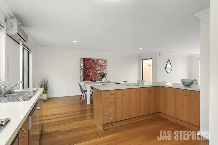 Fifth view of Homely townhouse listing, 17/3 Johnston Street, Newport VIC 3015