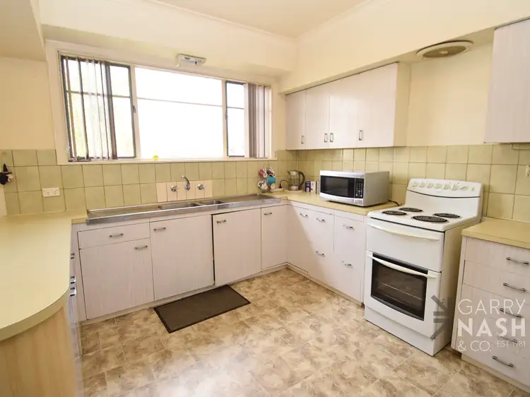 Third view of Homely house listing, 10 Taylor Street, Wangaratta VIC 3677