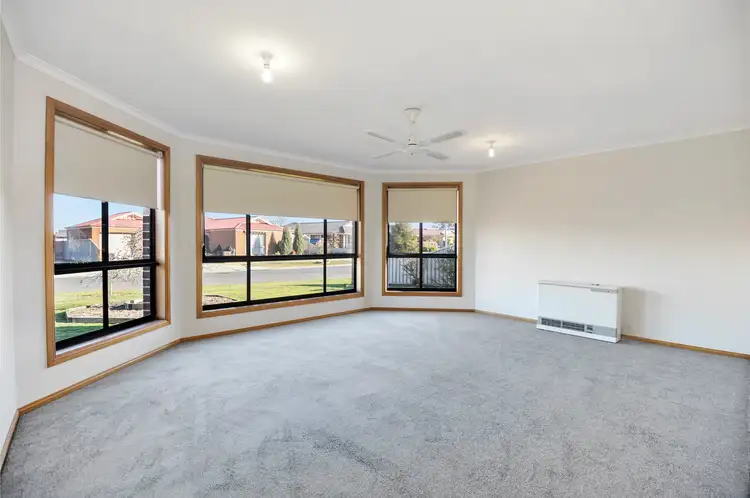 Second view of Homely house listing, 27 Bonshaw Drive, Sebastopol VIC 3356