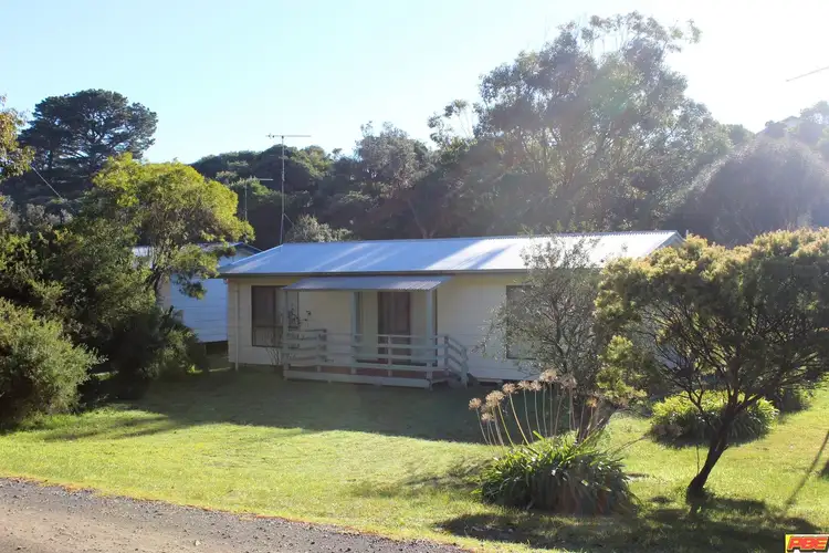 81 PANDORA AVENUE, Venus Bay VIC 3956