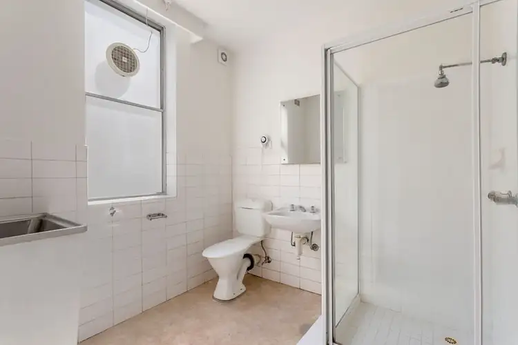 Sixth view of Homely apartment listing, 1/41 Morang Road, Hawthorn VIC 3122