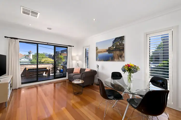 Main view of Homely apartment listing, 2/4 Rex Avenue, Alphington VIC 3078