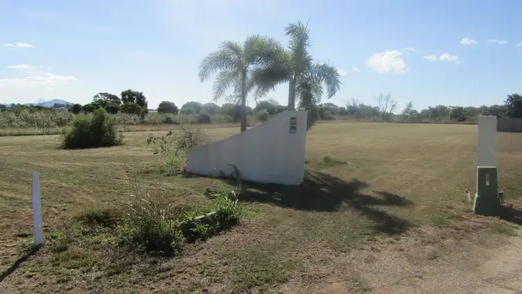 104 Drays Road, Bowen QLD 4805