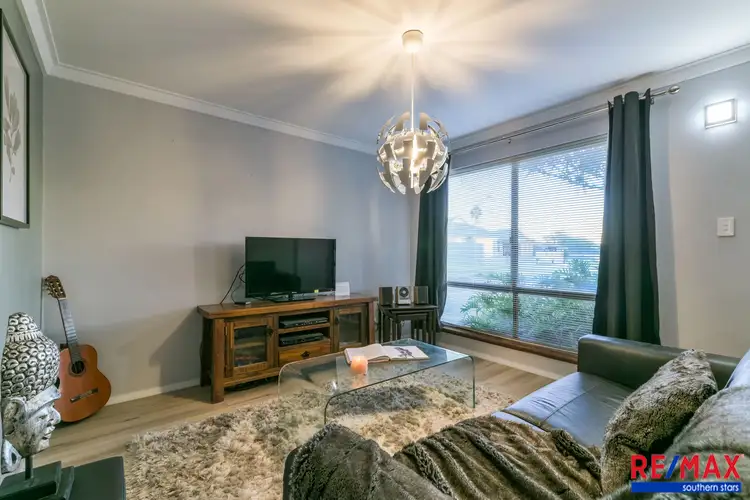 Sixth view of Homely house listing, 2 Galvin Court, Leeming WA 6149