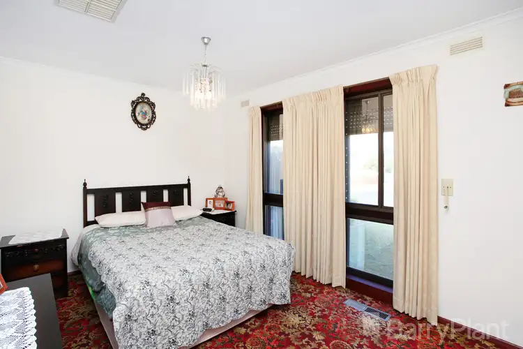 Sixth view of Homely house listing, 10 Cousen Place, Gladstone Park VIC 3043