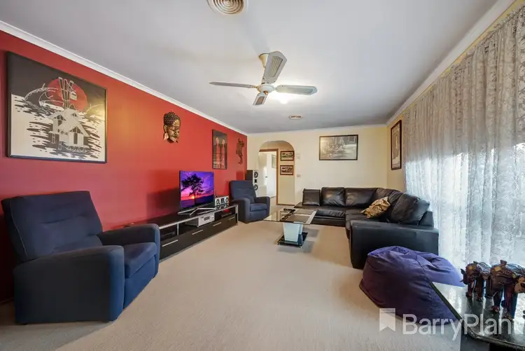 Fourth view of Homely house listing, 2 Littler Court, Altona Meadows VIC 3028